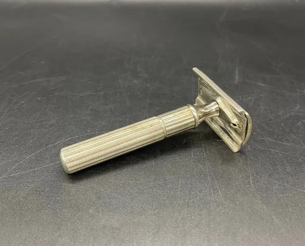 Vintage 1940's Fat Handle Gillette Double Edge Safety Razor *See Photos for Cond